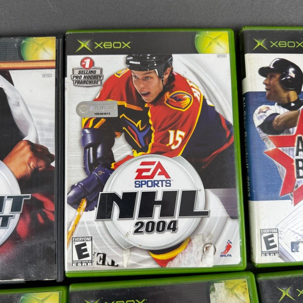 Xbox‎ 360 Sports Video Game lot Madden NHL Fight Night NCAA Football lot of 12